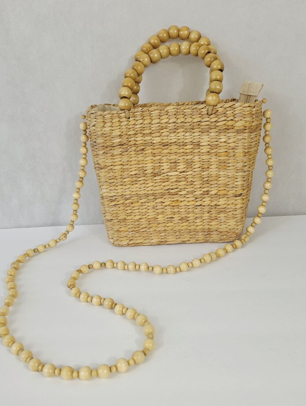 Water Hyacinth Woven Straw Handbag With Bead Straps